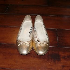 Burberry gold ballet flats shoes 6.5 36.5